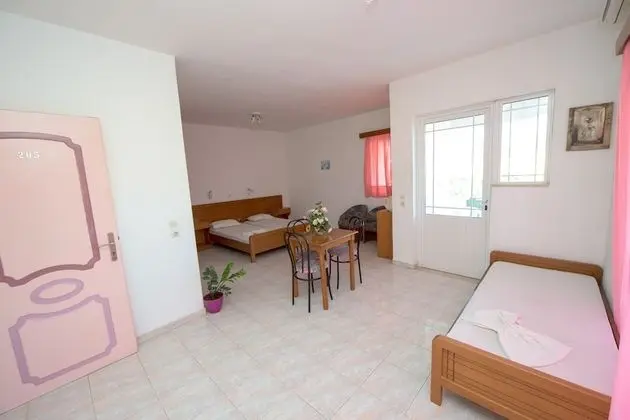 Stüdyo, 3 Tek Kişilik Yatak, Sigara İçilmez