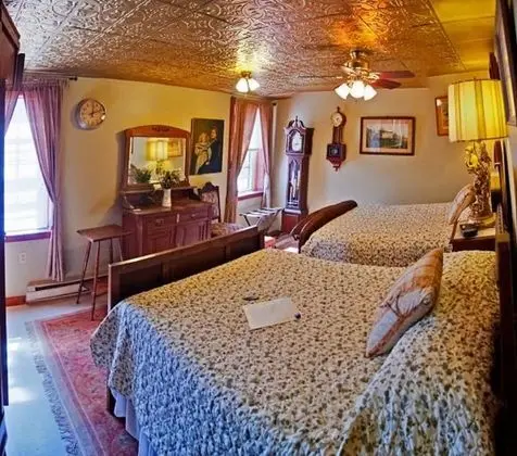 Frankfort Room