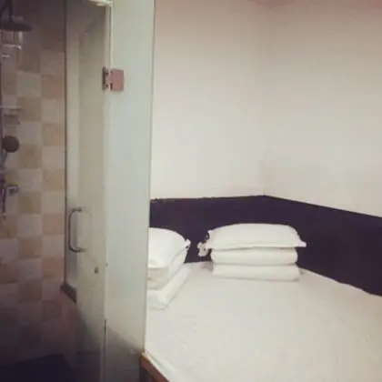 Comfort Tek Büyük Yataklı Oda