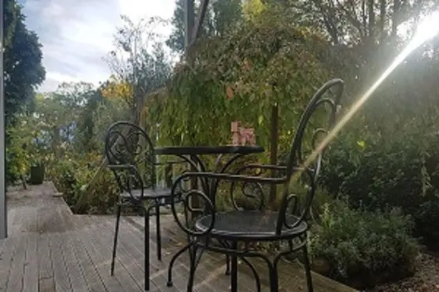 Tek Büyük Yataklı Oda, Avlu Manzaralı, Avlu