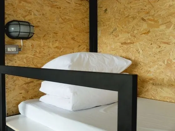 Deluxe Ortak Ranzalı Oda, Karma Ranzalı Oda, Ortak Banyo