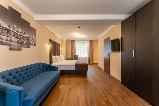 Luxury Tek Büyük Yataklı Oda