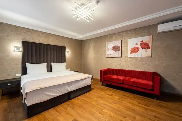 Luxury Tek Büyük Yataklı Oda
