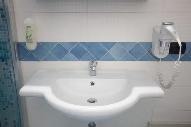 Standard Üç Kişilik Oda