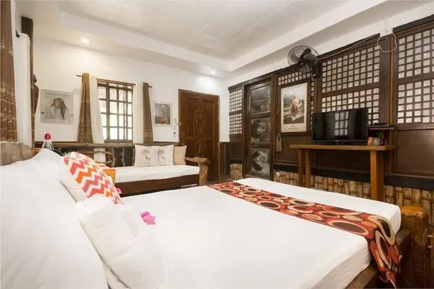 Premier Triple Deluxe Room