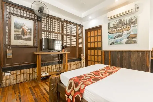 Premier Triple Deluxe Room