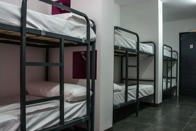 Ortak Ranzalı Oda, Karma Ranzalı Oda (1 Bed in 6 beds Dormitory)