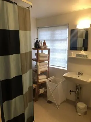 Tek Kişilik Oda, Ortak Banyo