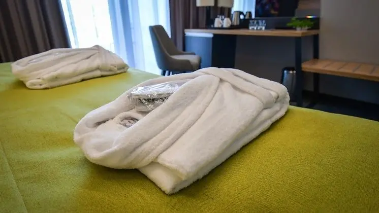 Deluxe Double Room with Balcony with Sea Side View