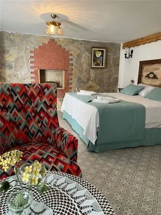 Suite, Avlu Manzaralı, Şömineli