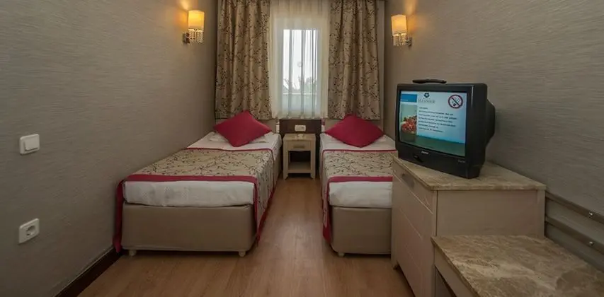 Aile Odası Connecting Room