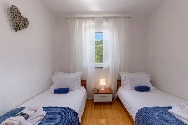 Apartment D