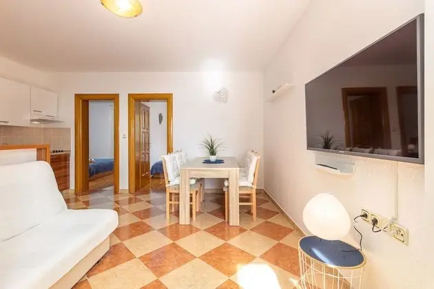 Apartment D