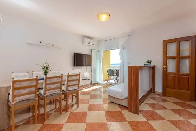 Apartment D