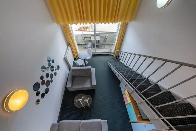 Family Oda, Balkon, Deniz Manzaralı