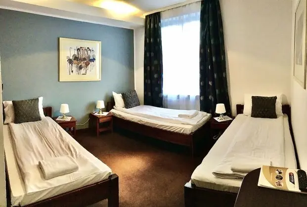 Standard Üç Kişilik Oda