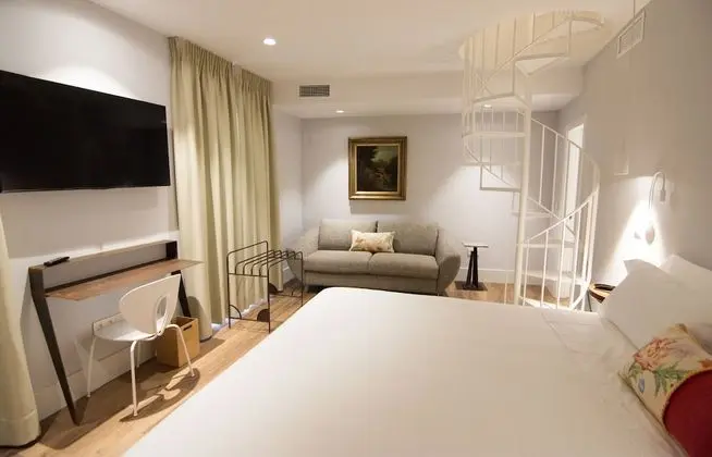 Superior Tek Büyük Yataklı Oda