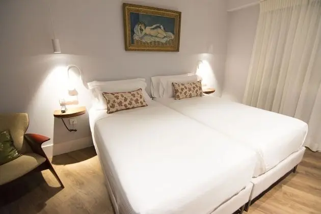 Tek Büyük veya İki Ayrı Yataklı Oda