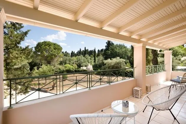 Deluxe Villa