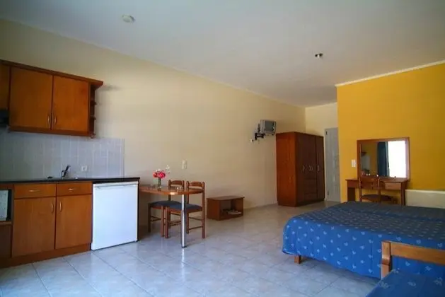 Apart Daire Pool View Two Bedrooms