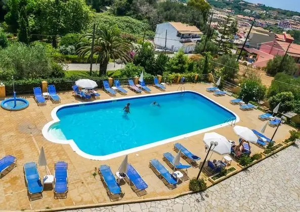Basic Stüdyo, 2 Tek Kişilik Yatak, Havuz Manzaralı
