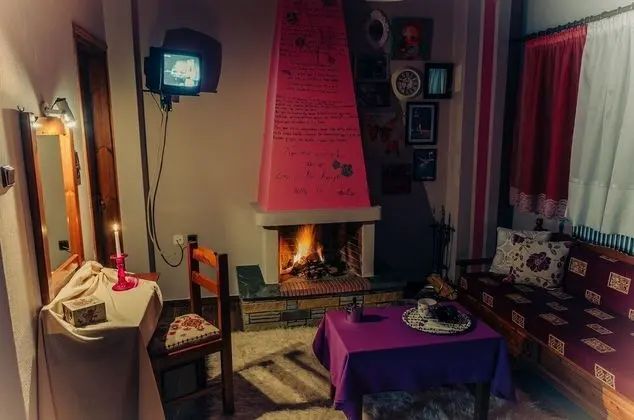 Tek Büyük Yataklı Oda, Şömine