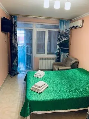 Comfort Tek Büyük Yataklı Oda, 1 Çift Kişilik Yatak, Buzdolabı ve Mikrodalga, Avlu Manzaralı