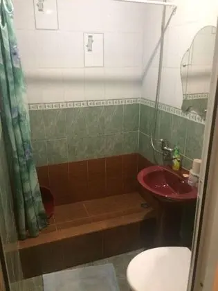 Comfort Tek Büyük Yataklı Oda, 1 Çift Kişilik Yatak, Buzdolabı ve Mikrodalga, Avlu Manzaralı