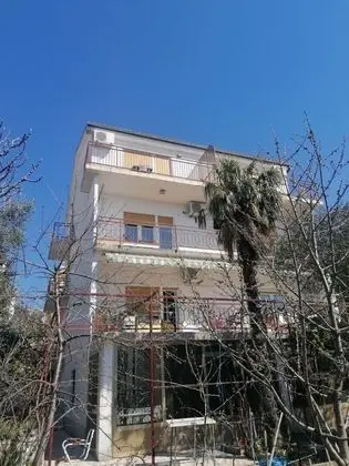 Apart Daire (Olgi - free parking - A4(5))
