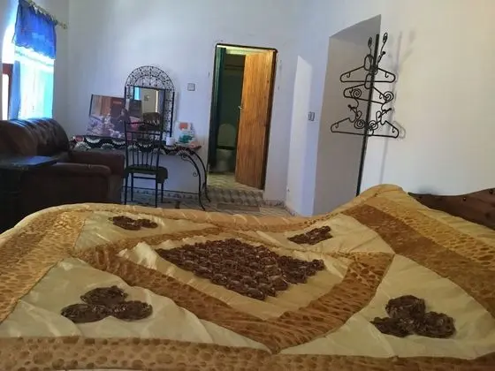 Büyük Yataklı Tek Kişilik Oda