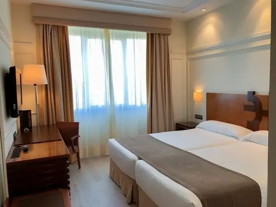 Tek Kişilik Oda, Veranda, Avlu Manzaralı