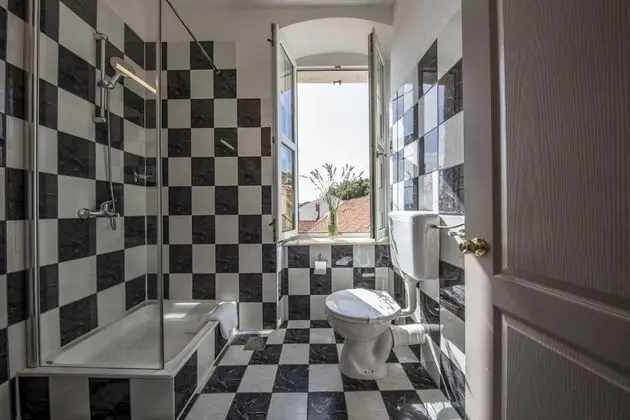 Deluxe Tek Büyük Yataklı Oda, Balkon, Deniz Manzaralı