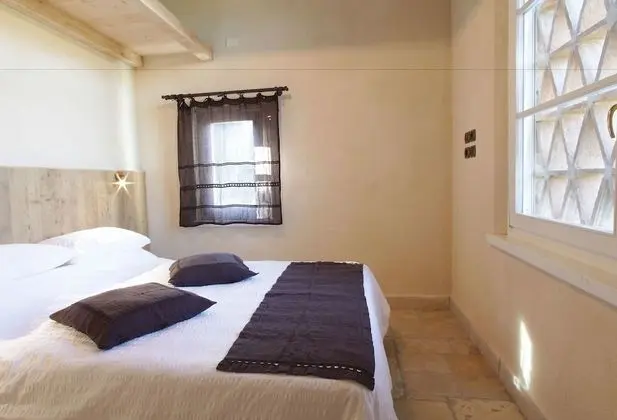 Classic Tek Büyük veya İki Ayrı Yataklı Oda, Bahçe Manzaralı