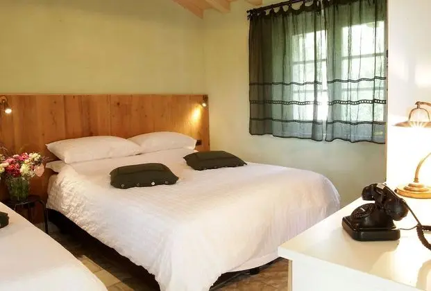 Üç Kişilik Oda, 1 Yatak Odası, Bahçe Manzaralı