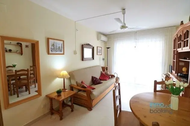 Apart Daire, 1 Yatak Odası, Havuz Manzaralı