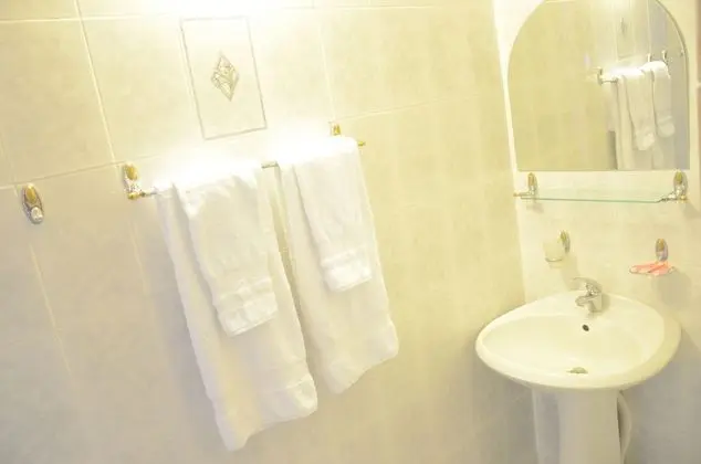 Standard Tek Büyük veya İki Ayrı Yataklı Oda