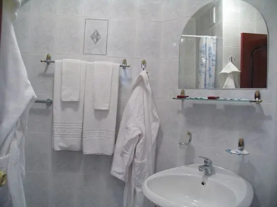 Standard Tek Büyük veya İki Ayrı Yataklı Oda