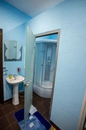 Ortak Ranzalı Oda, Sadece erkekler için (Bed in 4-bed Room)