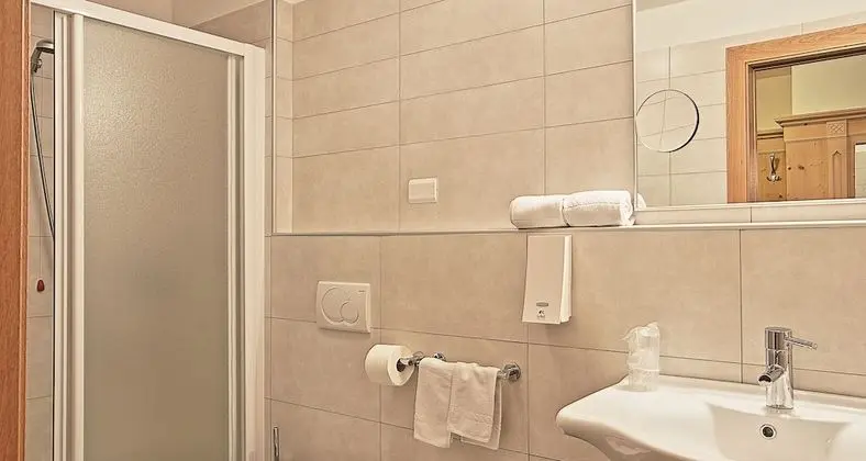 Classic Tek Büyük Yataklı Oda