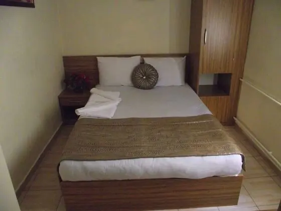 Economy Tek Kişilik Oda
