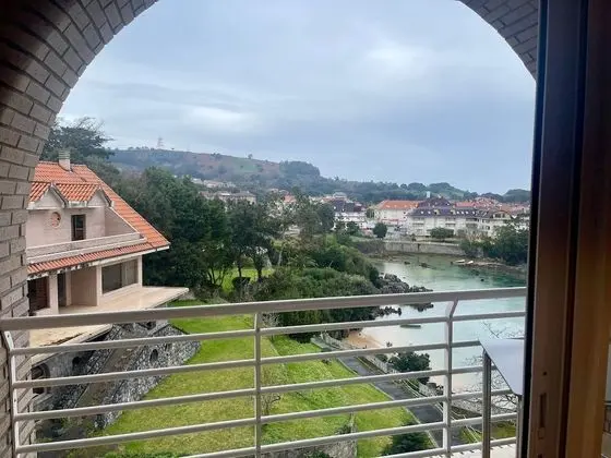 Tek Büyük Yataklı Oda, Balkon