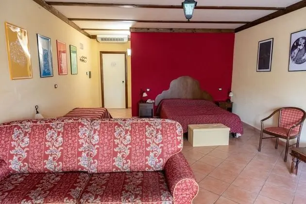 Standard Dört Kişilik Oda