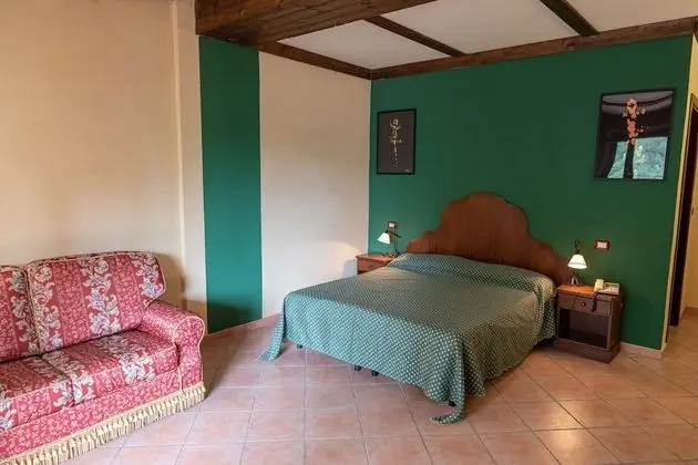 Standard Dört Kişilik Oda