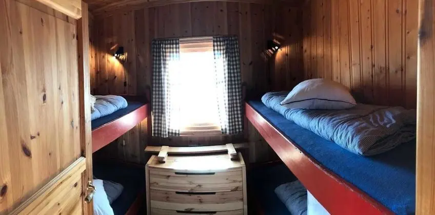 Traditional Kır Evi, Birden Çok Yatak, Göl Manzaralı, Göl Kenarı