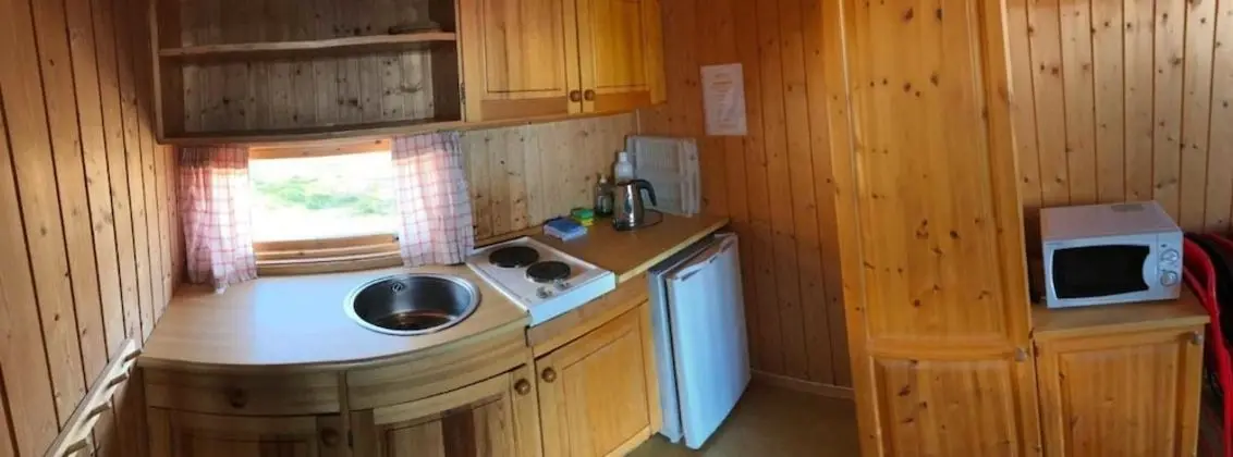 Traditional Kır Evi, Birden Çok Yatak, Göl Manzaralı, Göl Kenarı