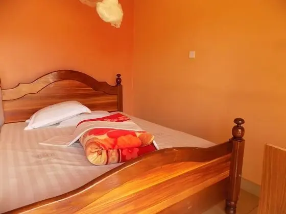Apart Daire, 2 Yatak Odası, Küçük Mutfak