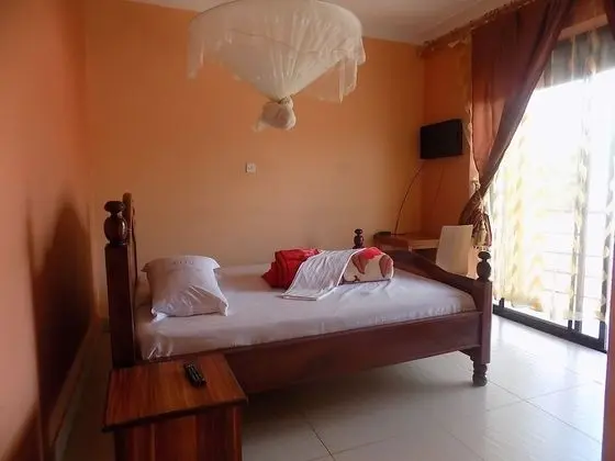 Tek Büyük Yataklı Oda, Balkon
