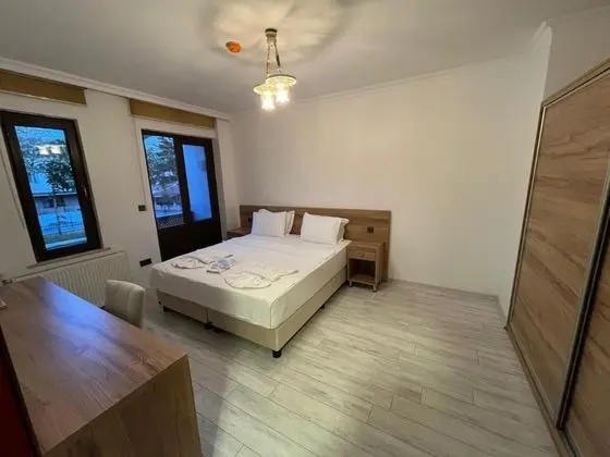1+1 Aile Odası, Bahçe Manzaralı, 1. Kat