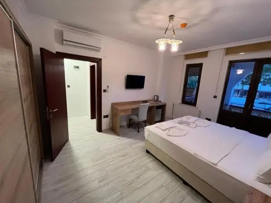 1+1 Aile Odası, Bahçe Manzaralı, 1. Kat