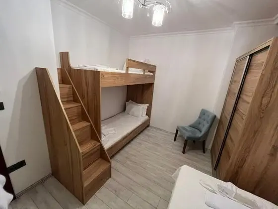 1+1 Aile Odası, Bahçe Manzaralı, 1. Kat
